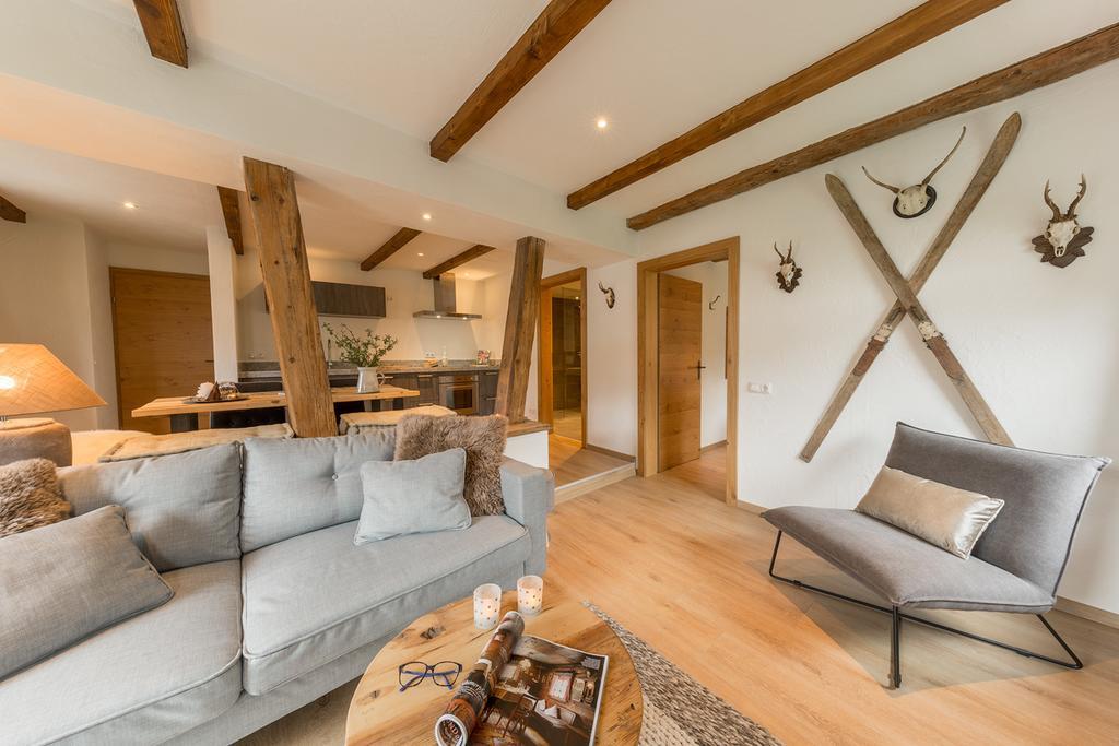 Bauernlodge Alpin Appartements Höfen エクステリア 写真